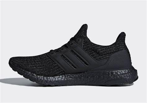 ultraboost 4.0 triple black